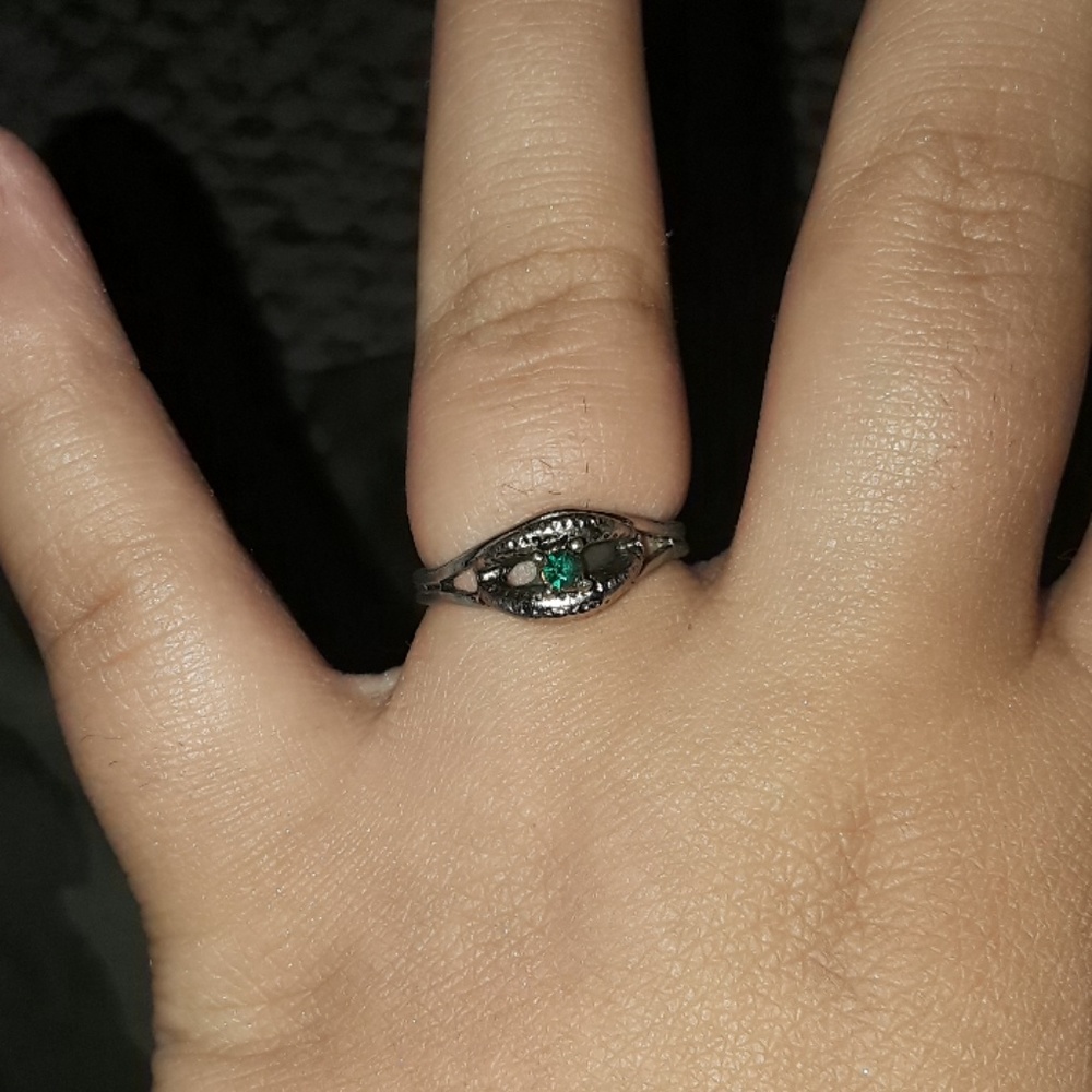 emerald ring